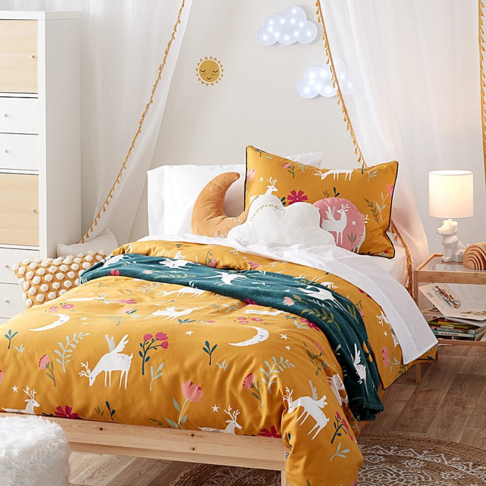 Twin size Simons "Fantastic Garden" duvet cover and pillowcase